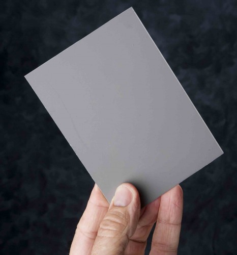 Cartoncino Grigio 18%