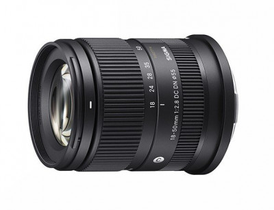 18-50mm F/2.8 (C) DC DN L-MOUNT