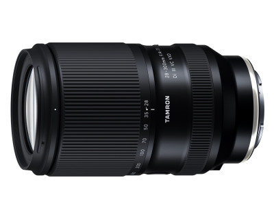 28-300mm f/4-7.1 Di III VC VXD per Sony E-Mount FF