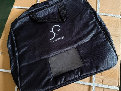 Borsa di stoffa portafondali Dimensioni 46x46x8cm