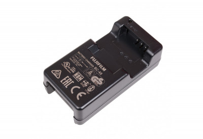BC-48 Caricabatteria