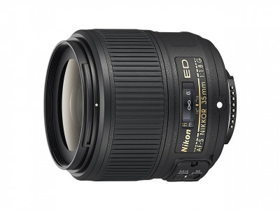 35mm AF-S NIKKOR f/1.8 G FX