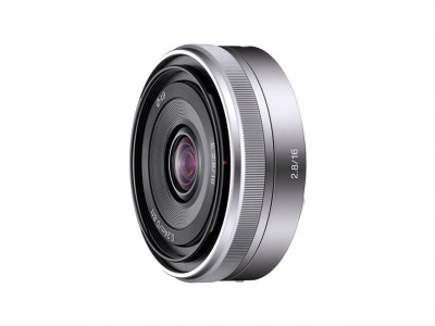 E 16mm f/2.8 (SEL16F28)