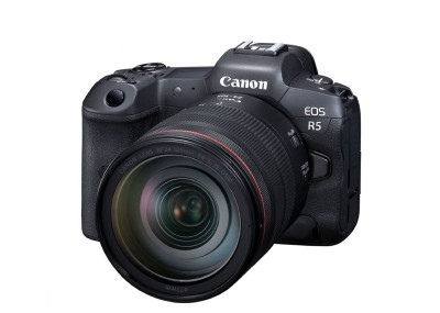 EOS R5 + RF 24-105mm F4 L IS USM