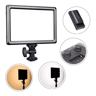 LumiPad 11- LED on Camera Light