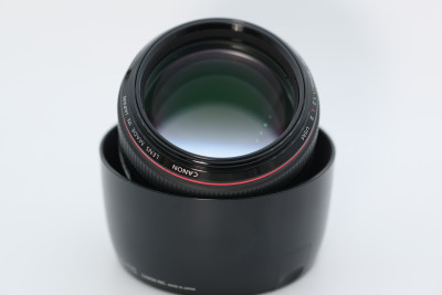 EF 85 F1,2 (L) II USM